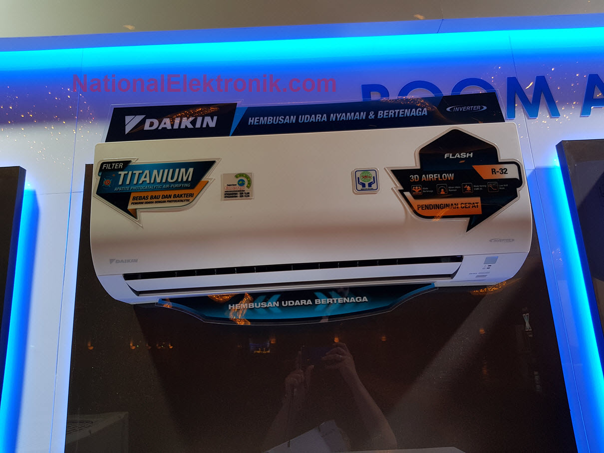 AC-Daikin-Inverter-Flash-2018-FTKQ-SVM-Series-01